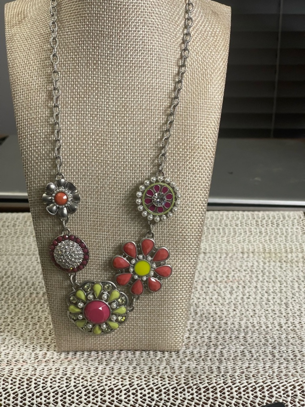 New no tag Lia Sophia flower pot statement 18” Necklace